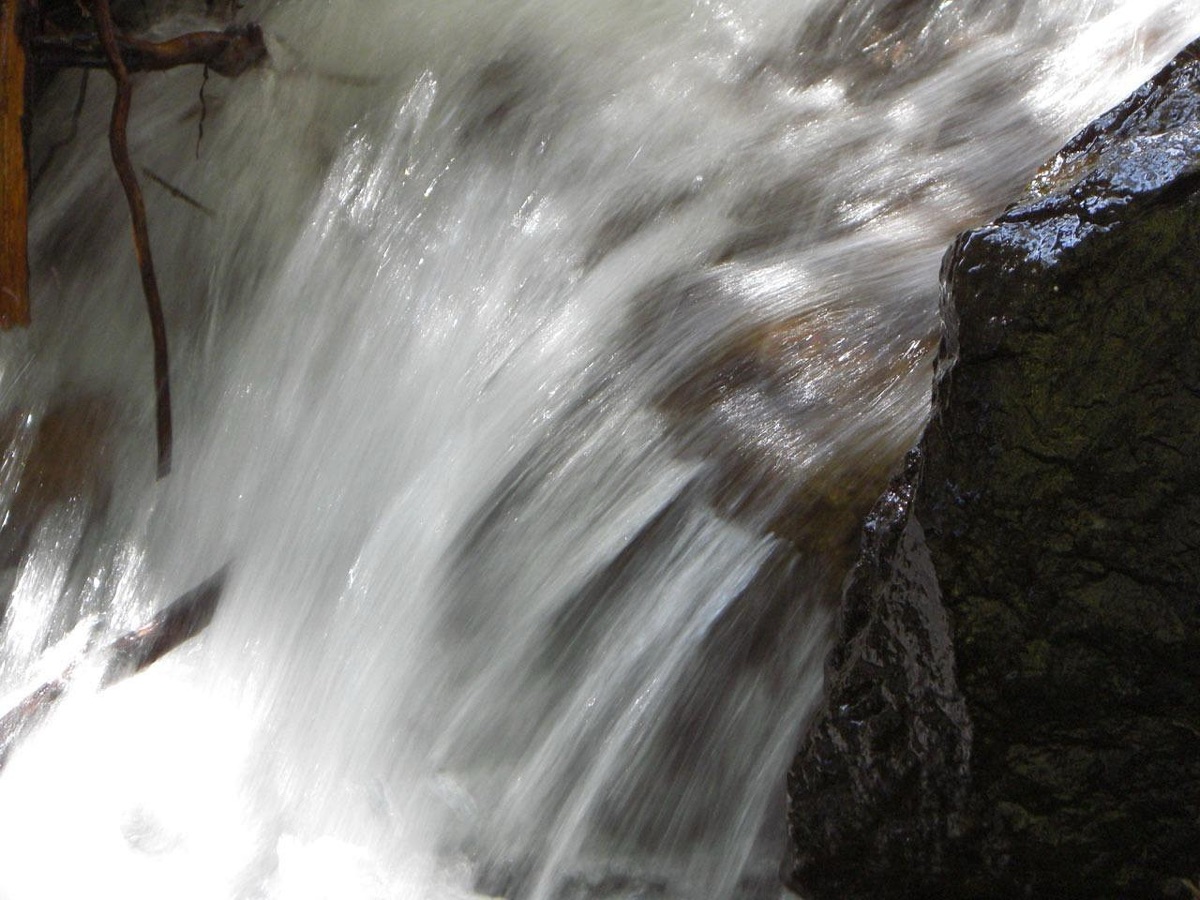 Ruta de cascada hawaiana
