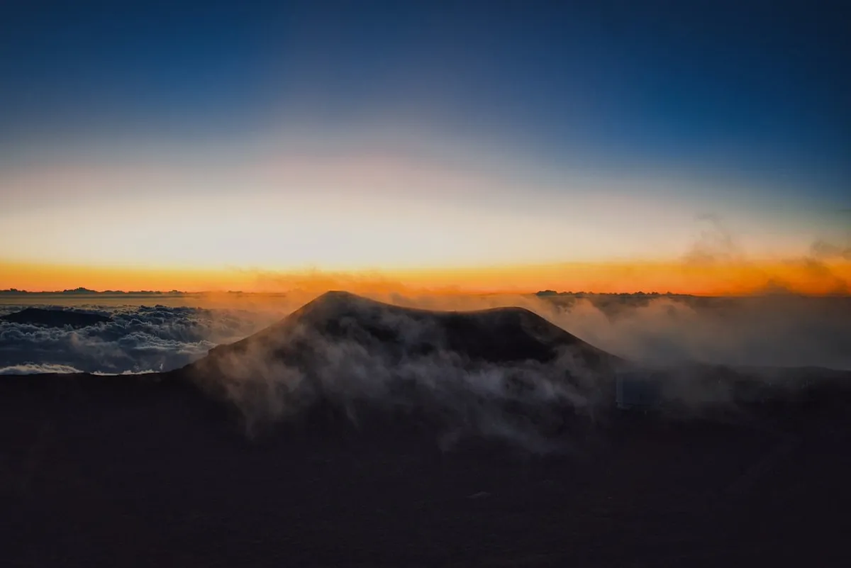 mauna kea, hawaii, mountains, landscape, clouds, nature, sunset, evening glow, fog, adventure, travel, summit, breathtaking, wide-angle, nature beauty, panorama
